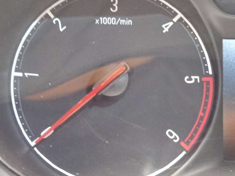 Recambio de cuadro instrumentos para opel corsa e business referencia OEM IAM 39140082  