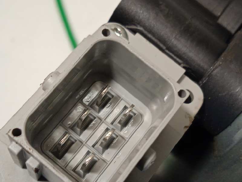 Recambio de elevalunas delantero derecho para opel corsa e business referencia OEM IAM 39161990  