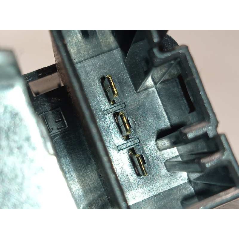 Recambio de motor limpia trasero para bmw serie 1 lim. (f20) 118i referencia OEM IAM 7258532  67637258532