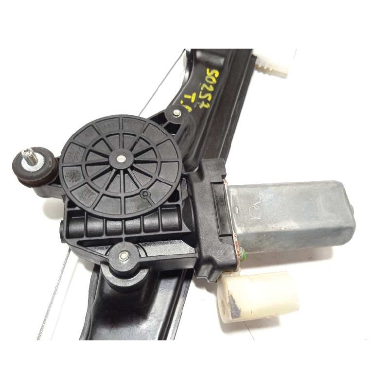 Recambio de elevalunas trasero derecho para bmw serie 1 lim. (f20) 118i referencia OEM IAM 7242556  