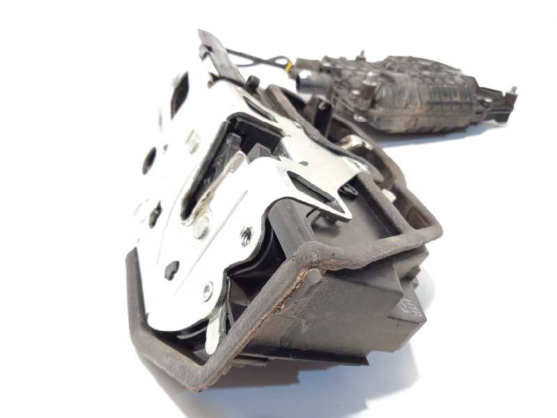 Recambio de cerradura puerta trasera derecha para bmw serie 7 (f01/f02) 730ld referencia OEM IAM 7185688  51227185688