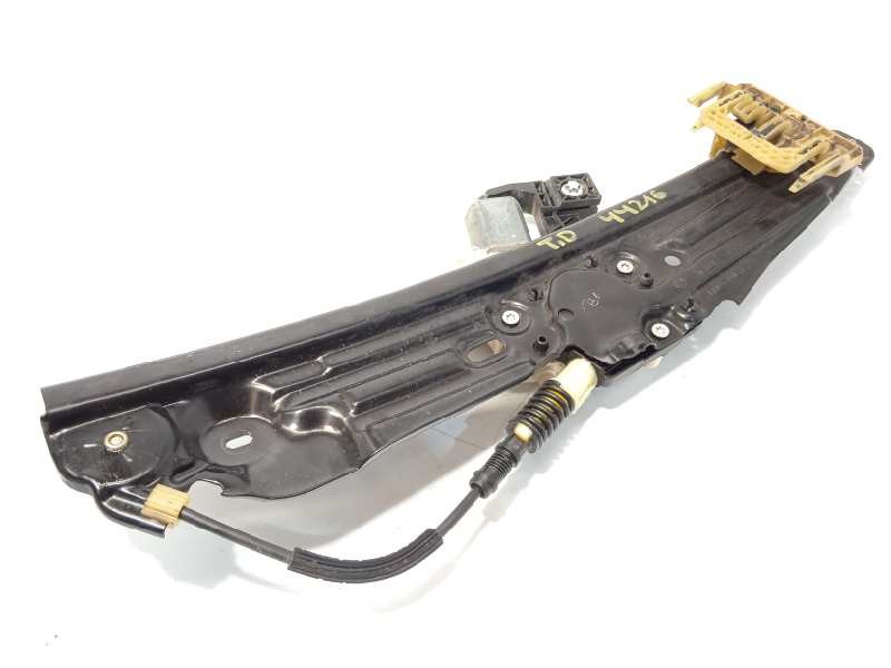 Recambio de elevalunas trasero derecho para bmw serie 7 (f01/f02) 730ld referencia OEM IAM 7046032  67627046032