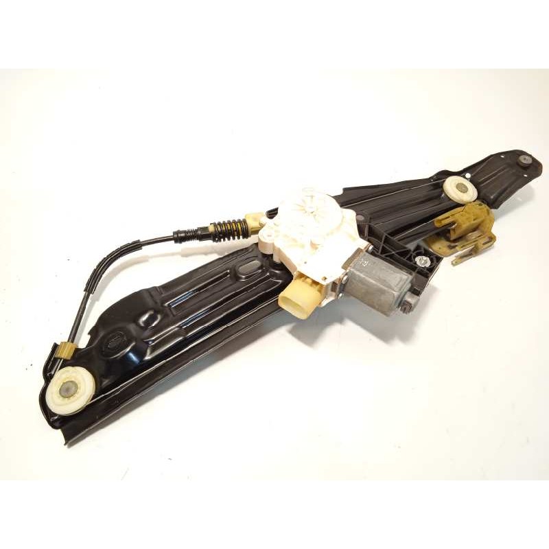 Recambio de elevalunas trasero derecho para bmw serie 7 (f01/f02) 730ld referencia OEM IAM 7046032  67627046032