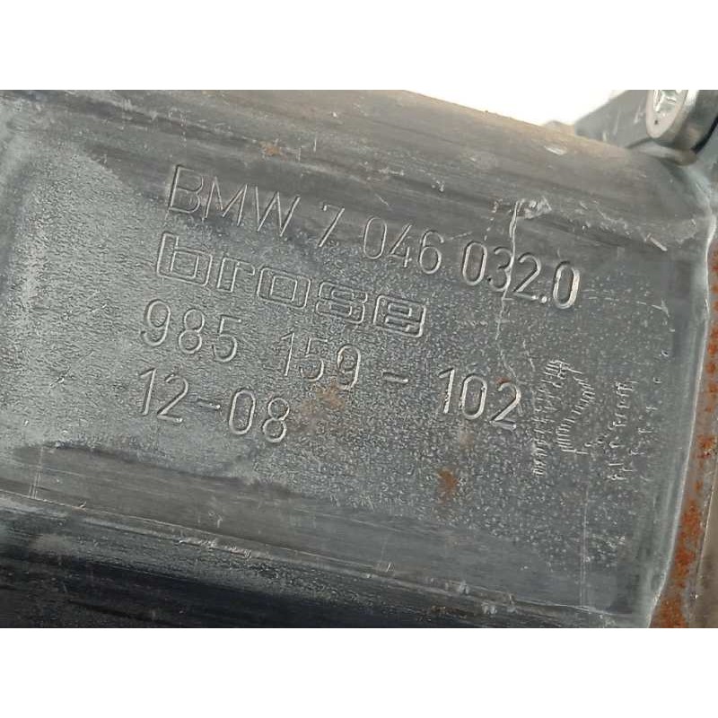 Recambio de elevalunas trasero derecho para bmw serie 7 (f01/f02) 730ld referencia OEM IAM 7046032  67627046032
