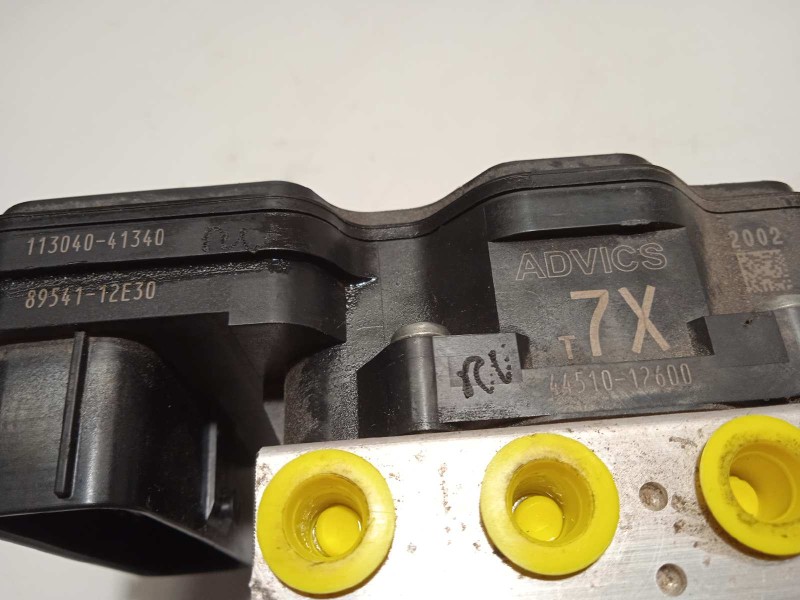 Recambio de abs para toyota corolla (e21) referencia OEM IAM 4451012600 11304041340 8954112E30