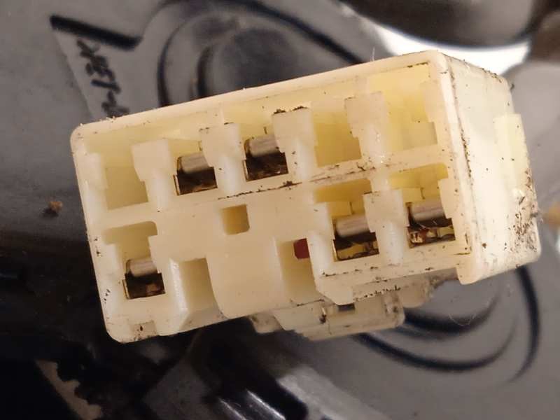 Recambio de elevalunas trasero izquierdo para lexus rx300 (mcu15) 3.0 v6 24v cat referencia OEM IAM 8571048030  