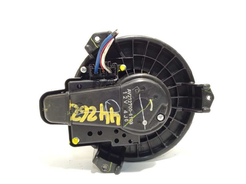Recambio de motor calefaccion para toyota auris luna+ referencia OEM IAM 2727008103  8710302150