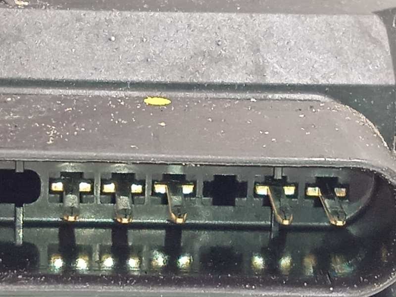 Recambio de cerradura puerta delantera derecha para volvo v60 kombi cross country momentum referencia OEM IAM 31301739  