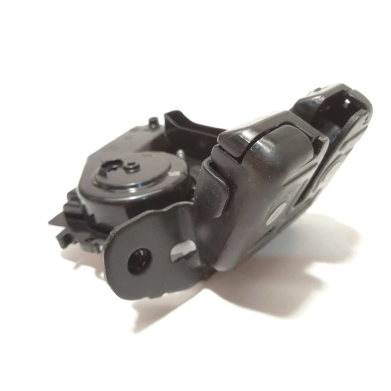 Recambio de cerradura maletero / porton para toyota corolla (e21) referencia OEM IAM 6935002100  