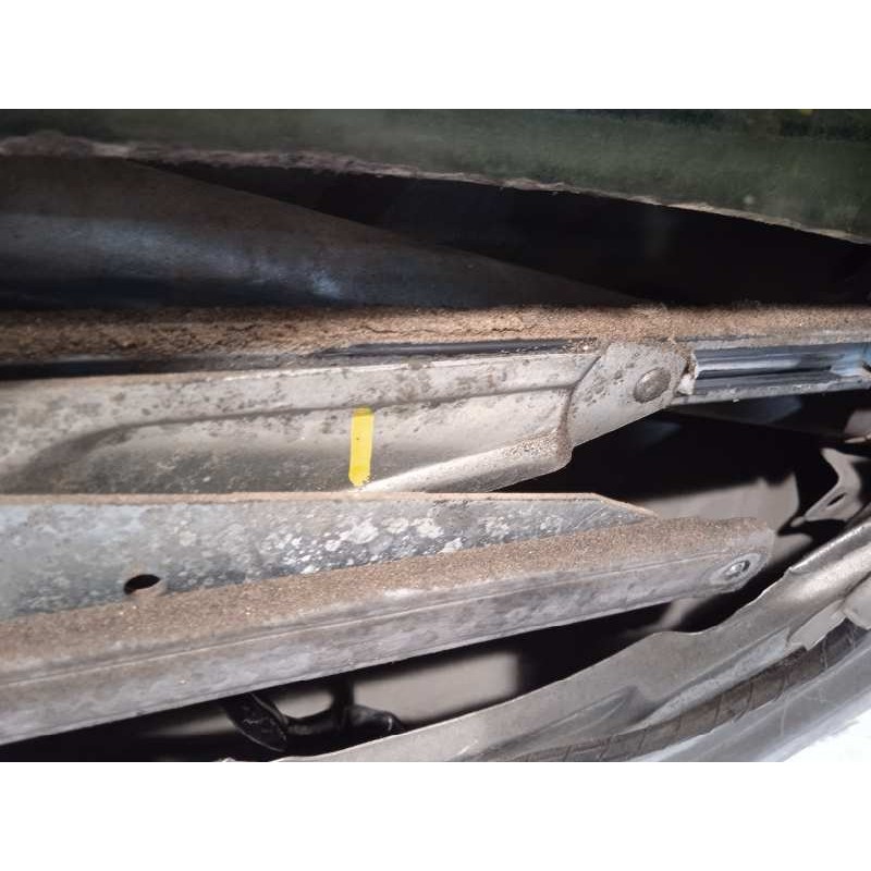 Recambio de puerta delantera derecha para lexus rx300 (mcu15) 3.0 v6 24v cat referencia OEM IAM 6700148011  