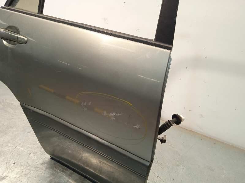 Recambio de puerta trasera derecha para lexus rx300 (mcu15) 3.0 v6 24v cat referencia OEM IAM 6700348022  