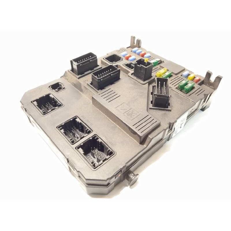 Recambio de caja reles / fusibles para peugeot 407 sw st confort referencia OEM IAM 9655708480  S120104600L