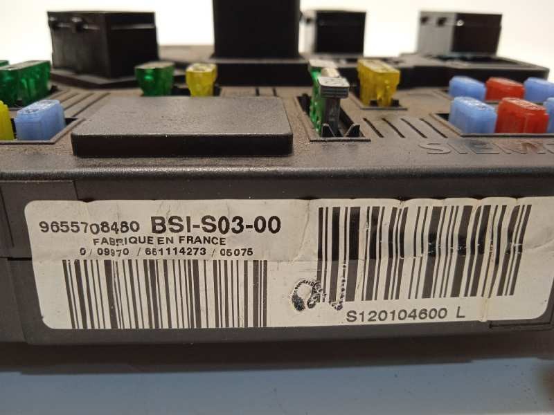 Recambio de caja reles / fusibles para peugeot 407 sw st confort referencia OEM IAM 9655708480  S120104600L