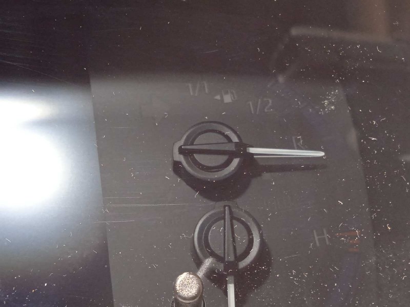 Recambio de cuadro instrumentos para toyota corolla (e21) referencia OEM IAM 83800FEP91  MB2576502431