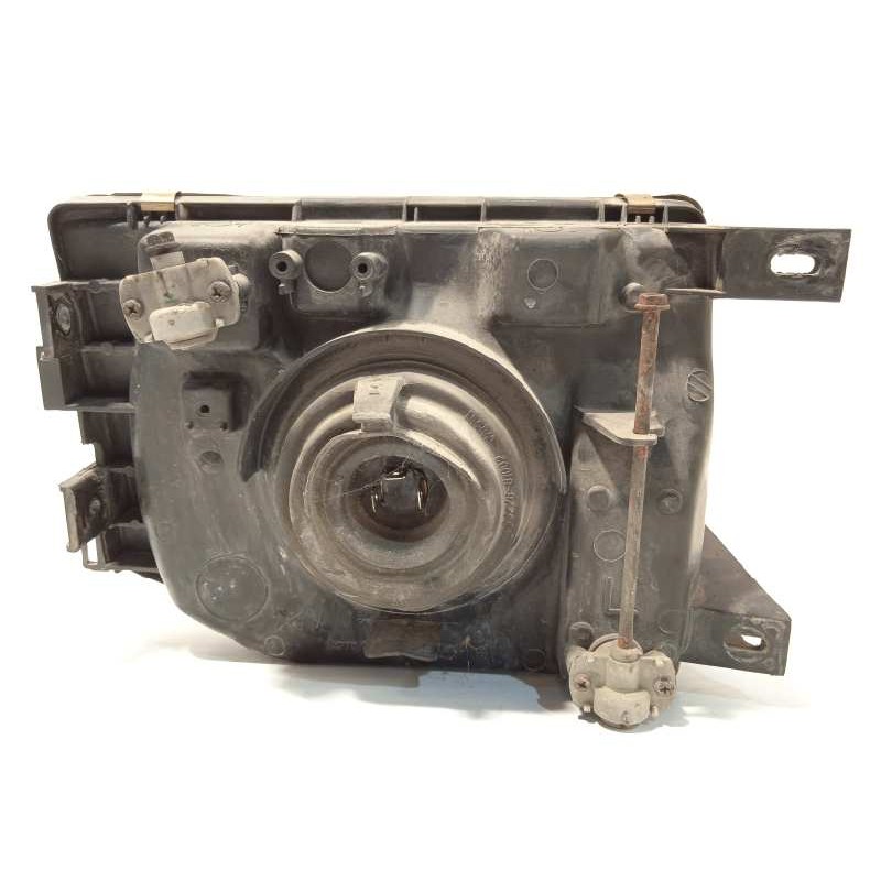 Recambio de faro izquierdo para mitsubishi montero (v20/v40) 2.8 turbodiesel referencia OEM IAM MB831068  