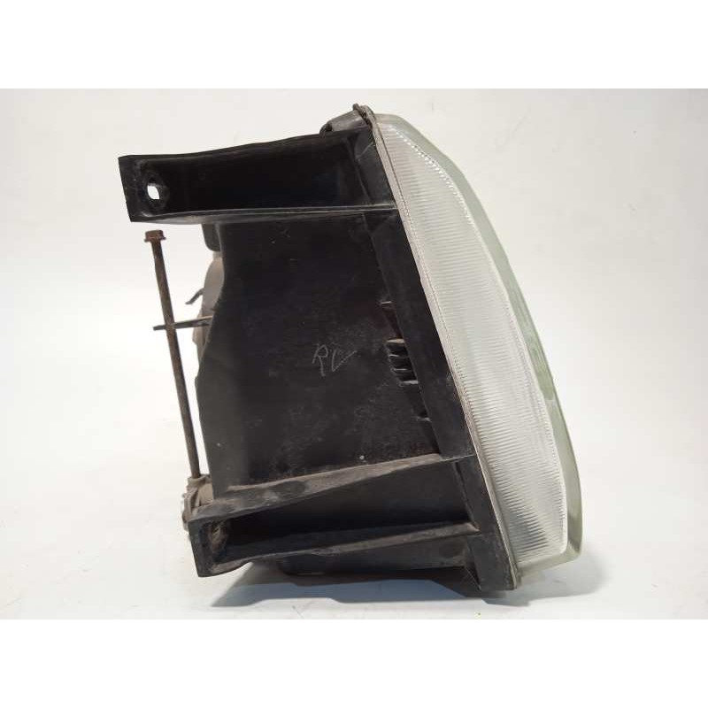 Recambio de faro izquierdo para mitsubishi montero (v20/v40) 2.8 turbodiesel referencia OEM IAM MB831068  