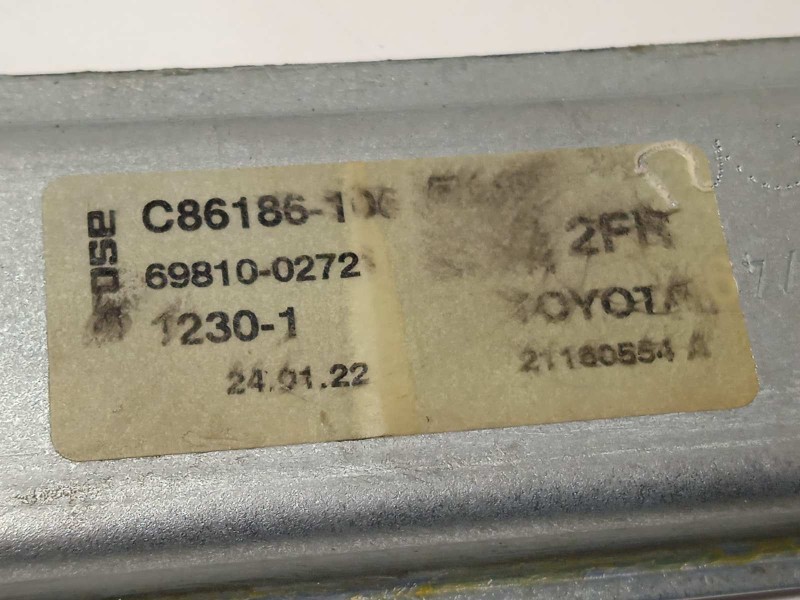 Recambio de elevalunas delantero derecho para toyota corolla (e21) referencia OEM IAM 6981002721  8570102090