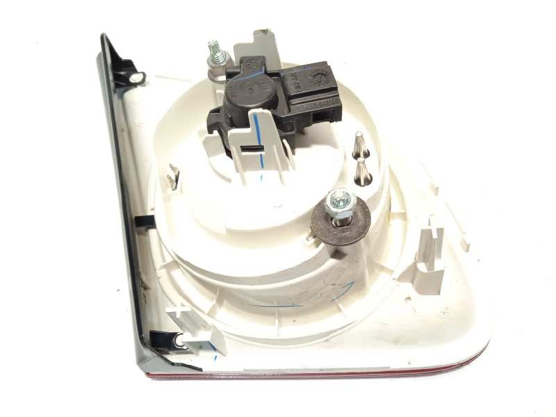 Recambio de piloto trasero derecho interior para volkswagen jetta (1k2) edition referencia OEM IAM 1K5945094  