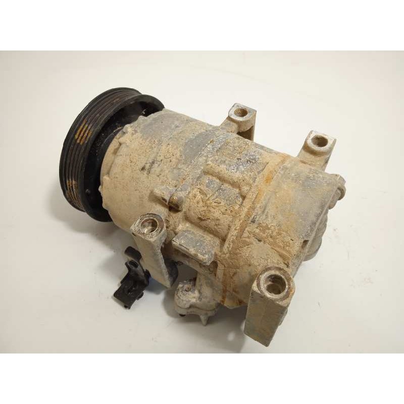 Recambio de compresor aire acondicionado para hyundai tucson 1.7 crdi cat referencia OEM IAM 97701D7100  VS16E