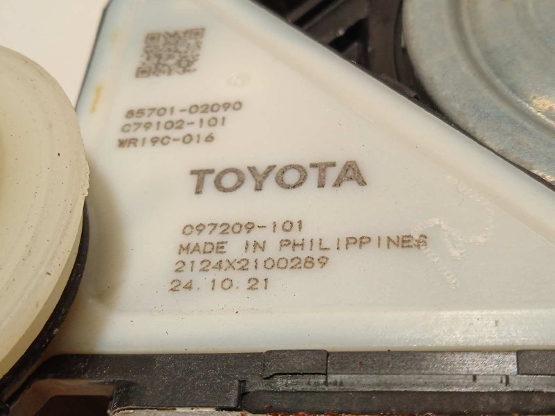 Recambio de elevalunas delantero izquierdo para toyota corolla (e21) referencia OEM IAM 6982002741  8570102090