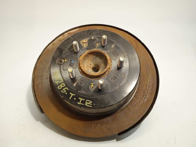 Recambio de mangueta trasera izquierda para hyundai tucson 1.7 crdi cat referencia OEM IAM 52710D7000  52730C1100