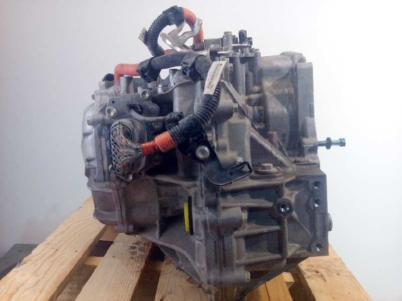 Recambio de caja cambios para toyota auris hybrid active referencia OEM IAM 3JM P9101417 P830217