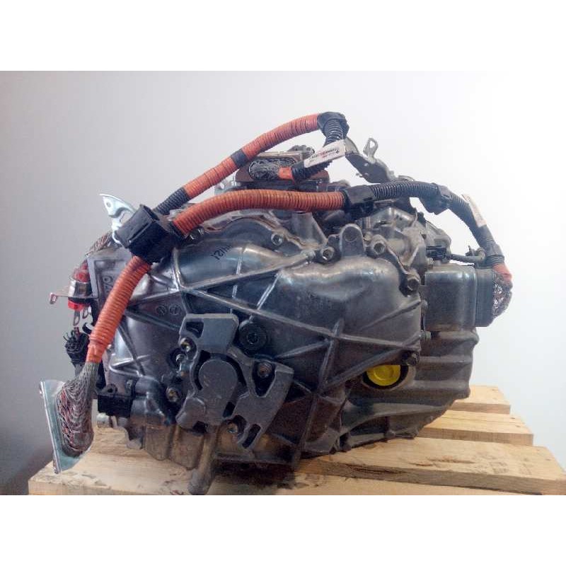 Recambio de caja cambios para toyota auris hybrid active referencia OEM IAM 3JM P9101417 P830217