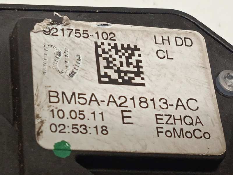 Recambio de cerradura puerta delantera izquierda para ford focus turn. (cb8) trend referencia OEM IAM BM5AA21813AC  