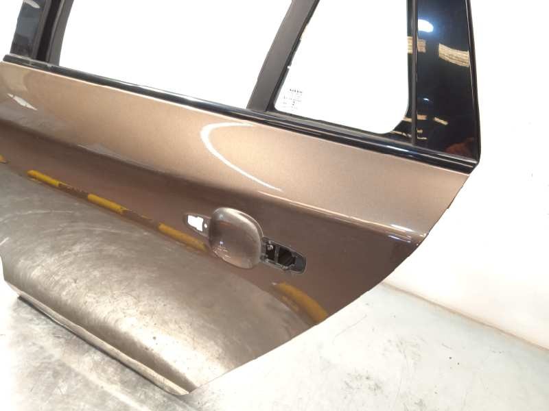 Recambio de puerta trasera izquierda para volvo v60 kombi cross country momentum referencia OEM IAM 32228972  