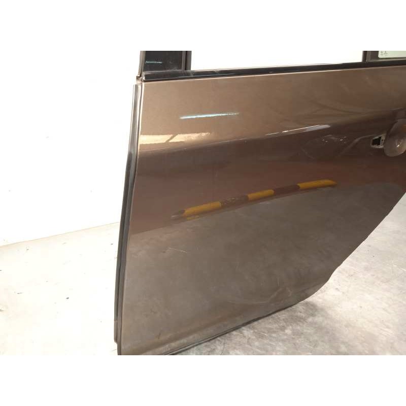 Recambio de puerta trasera izquierda para volvo v60 kombi cross country momentum referencia OEM IAM 32228972  