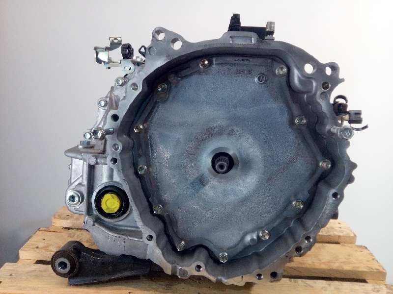 Recambio de caja cambios para toyota yaris 1.5 16v cat (híbrido) referencia OEM IAM 1LM PD23F318 P18420520