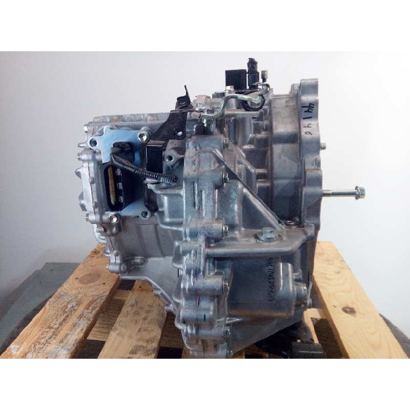Recambio de caja cambios para toyota yaris 1.5 16v cat (híbrido) referencia OEM IAM 1LM PD23F318 P18420520
