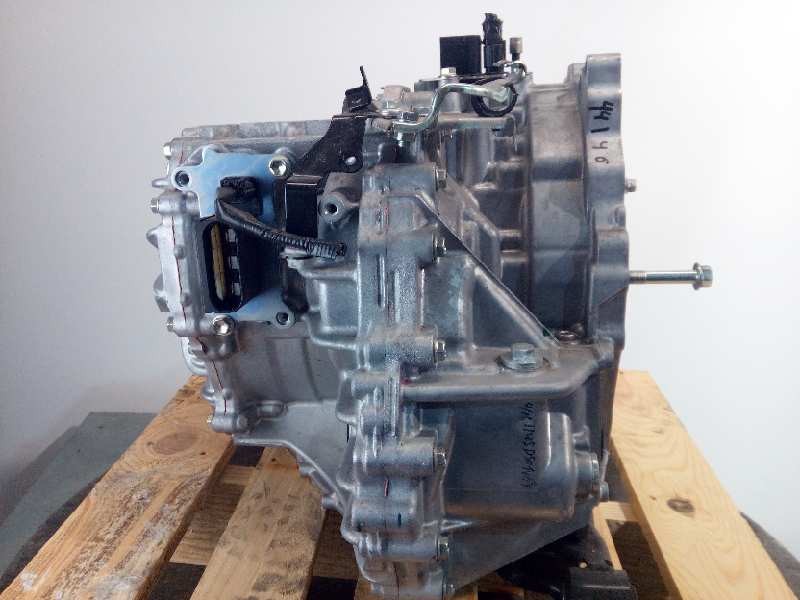 Recambio de caja cambios para toyota yaris 1.5 16v cat (híbrido) referencia OEM IAM 1LM PD23F318 P18420520