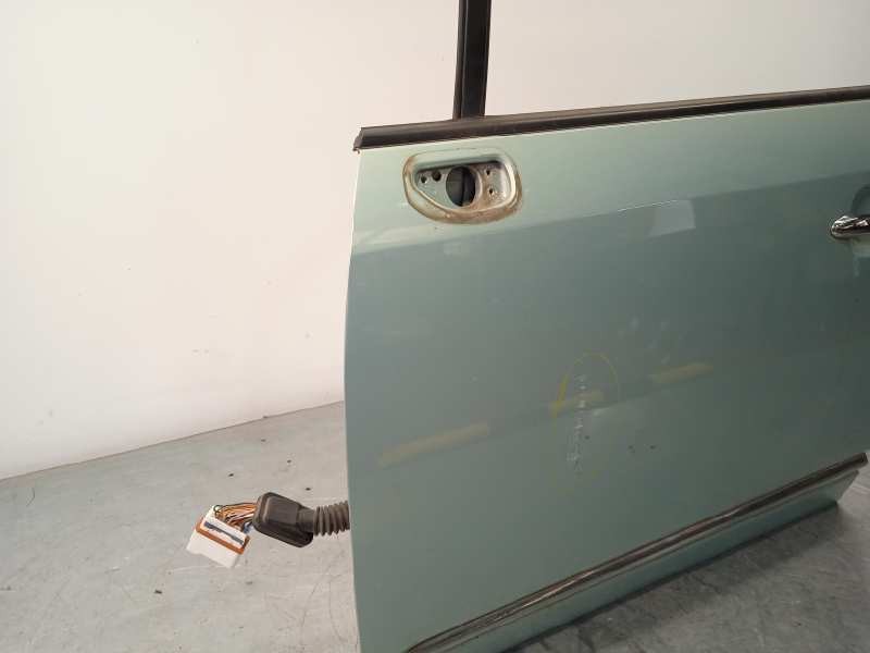 Recambio de puerta delantera izquierda para kia carens (un) 2.0 crdi referencia OEM IAM 760031D010  