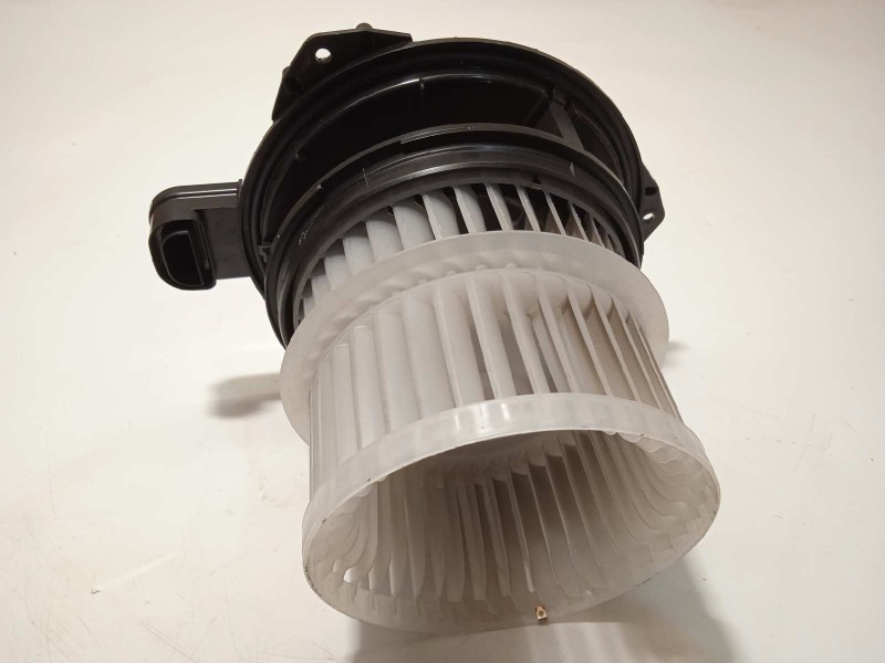 Recambio de motor calefaccion para toyota corolla (e21) referencia OEM IAM 87103F4020  