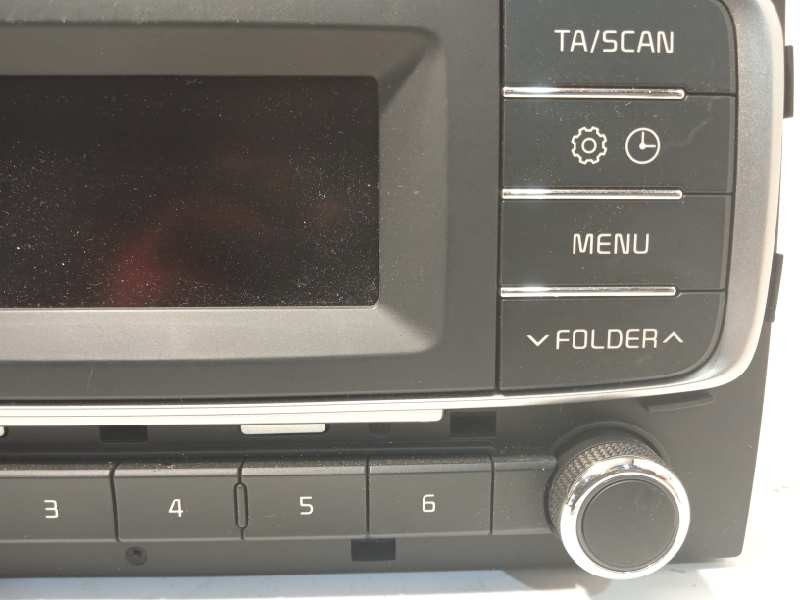 Recambio de sistema audio / radio cd para kia rio drive referencia OEM IAM 961701W770CA  