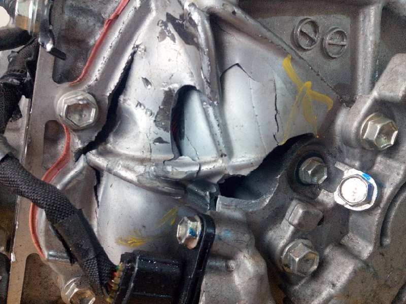 Recambio de despiece caja cambios para toyota auris hybrid active referencia OEM IAM 3JM  G210047090