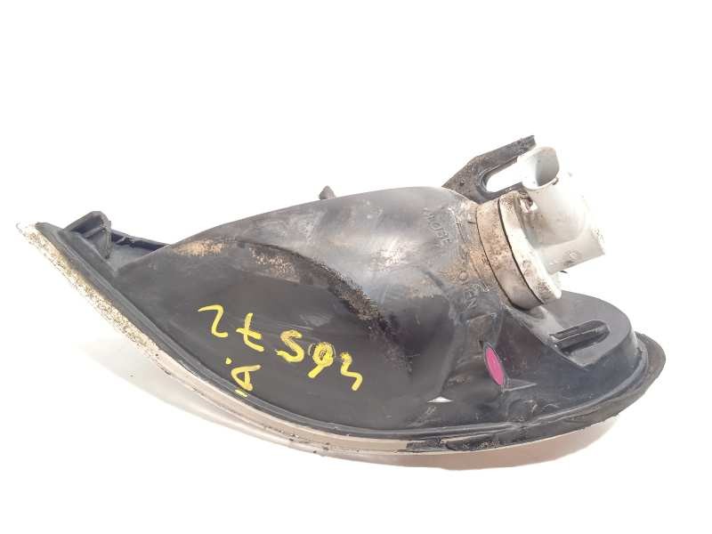 Recambio de piloto delantero derecho para bmw serie 3 berlina (e46) 320d referencia OEM IAM 63137165852  7165852