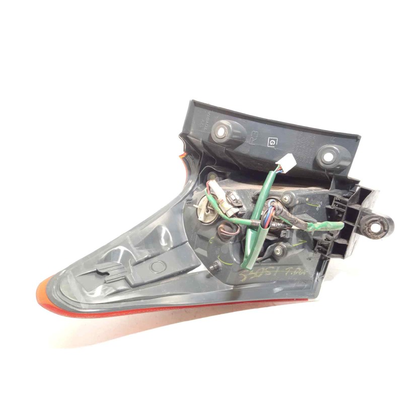 Recambio de piloto trasero derecho para toyota auris 1.6 d-4d cat referencia OEM IAM 8155102A61  