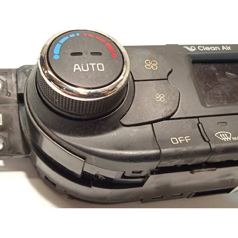 Recambio de mando climatizador para kia cee´d 1.6 crdi cat referencia OEM IAM 97250A2203  97250A2203WK