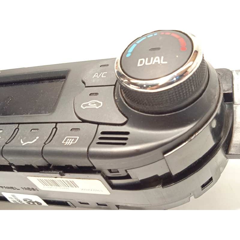 Recambio de mando climatizador para kia cee´d 1.6 crdi cat referencia OEM IAM 97250A2203  97250A2203WK