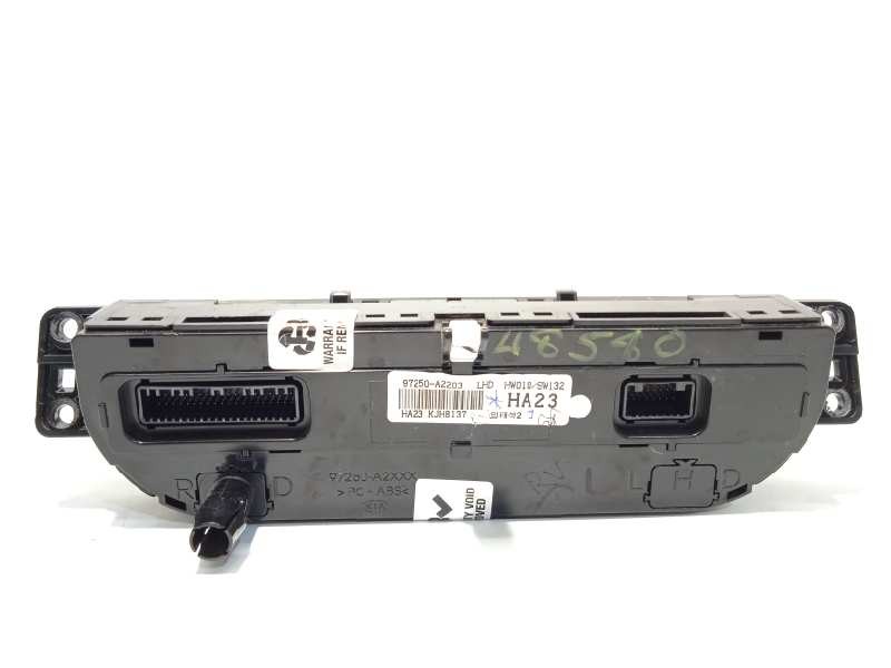 Recambio de mando climatizador para kia cee´d 1.6 crdi cat referencia OEM IAM 97250A2203  97250A2203WK