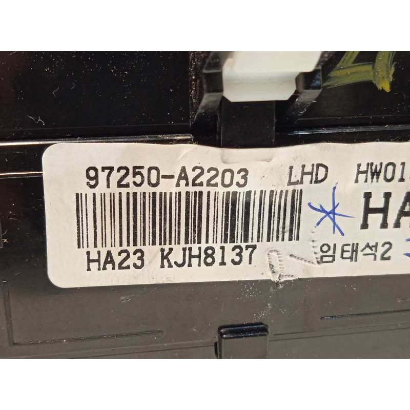 Recambio de mando climatizador para kia cee´d 1.6 crdi cat referencia OEM IAM 97250A2203  97250A2203WK