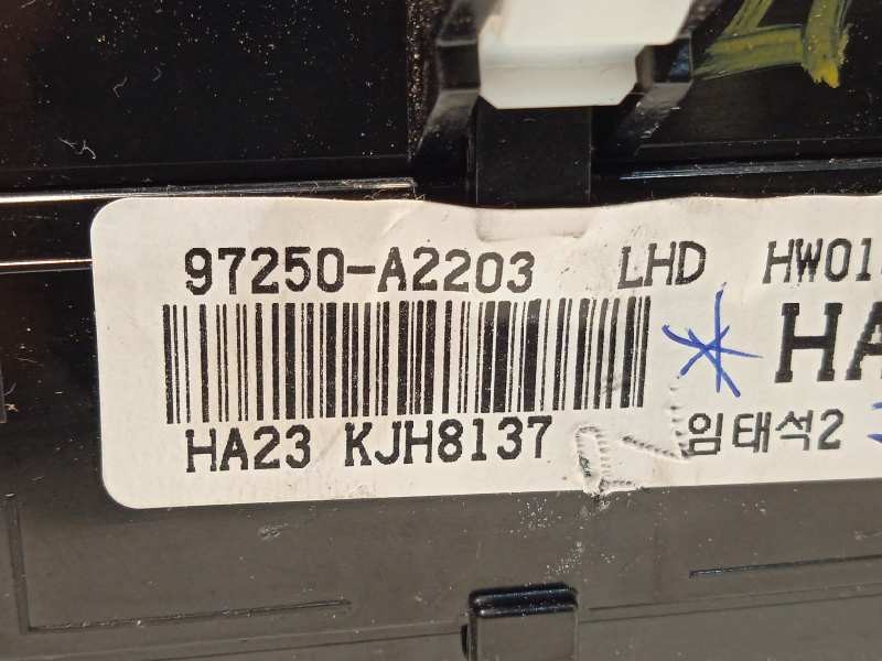 Recambio de mando climatizador para kia cee´d 1.6 crdi cat referencia OEM IAM 97250A2203  97250A2203WK