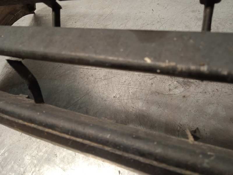 Recambio de paragolpes delantero para ford focus c-max (cap) trend (d) referencia OEM IAM 1334684 1371893 1319912