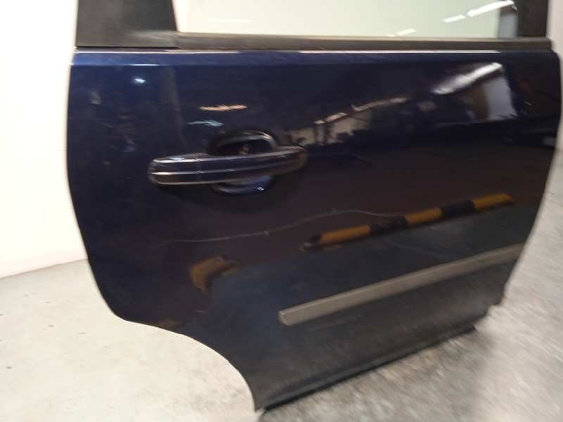 Recambio de puerta trasera derecha para ford focus c-max (cap) trend (d) referencia OEM IAM 1496875  