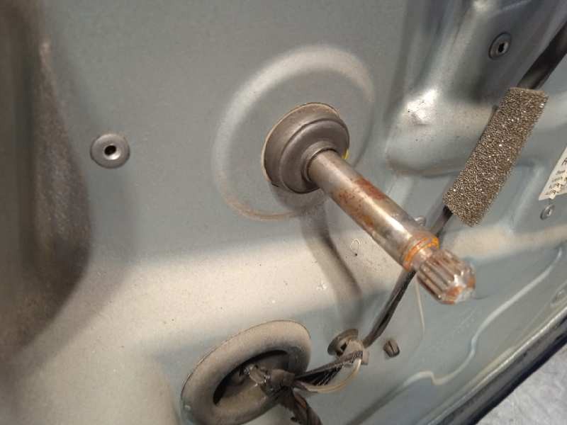 Recambio de puerta trasera derecha para ford focus c-max (cap) trend (d) referencia OEM IAM 1496875  