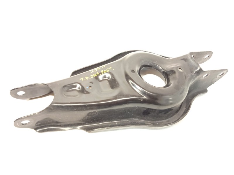 BRAZO SUSPENSION INFERIOR TRASERO DERECHO 104445100F 
