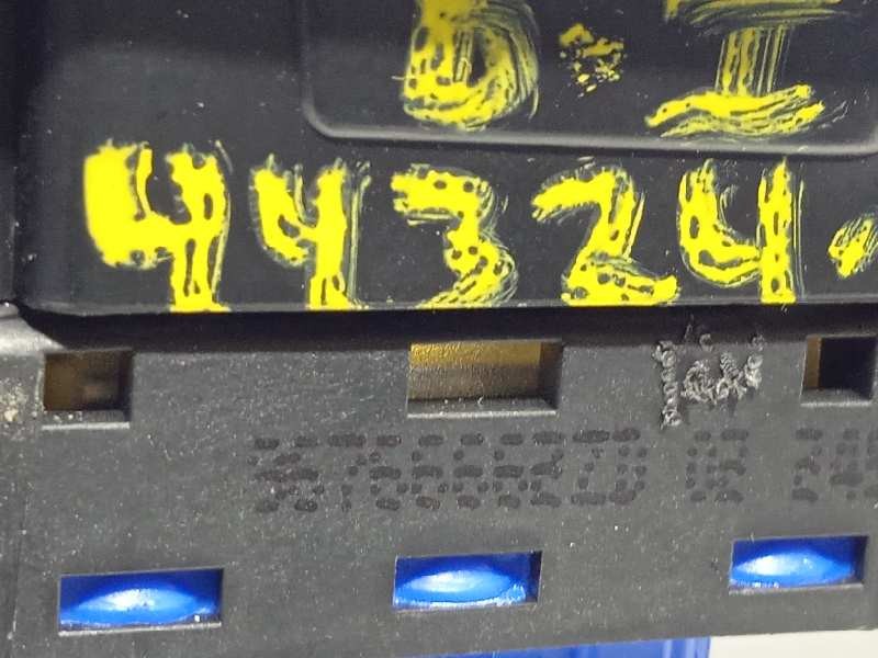 Recambio de mando elevalunas delantero izquierdo para citroën c-elysée exclusive referencia OEM IAM 96766662ZD  96657927ZD