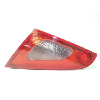 PILOTO TRASERO DERECHO INTERIOR 8336A029 